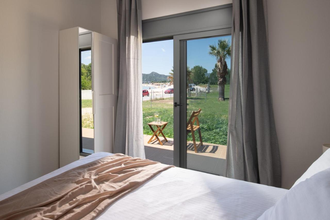 Saint John Luxury Seafront Holiday home Paralia Sikias